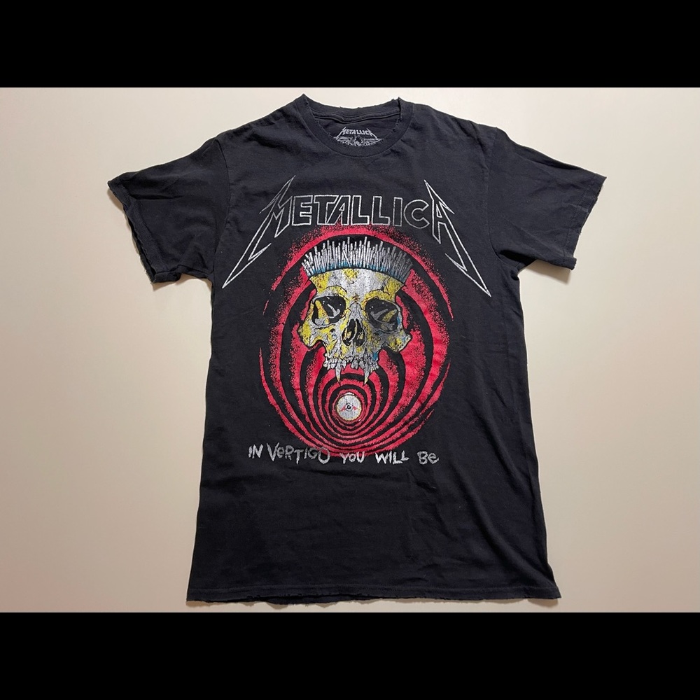 Metallica concert tee shirt